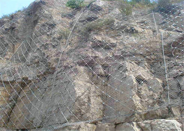 Hot Dip mạ kẽm linh hoạt Rockfall bảo vệ lưới PVC tráng kim cương hình dạng lỗ