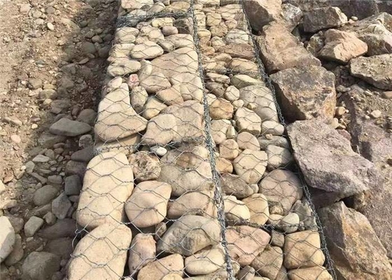 6 * 8, 8 * 10,10 * 12 Lồng dây kim loại đầy đá để bảo vệ chống xói mòn đất hoặc bờ sông