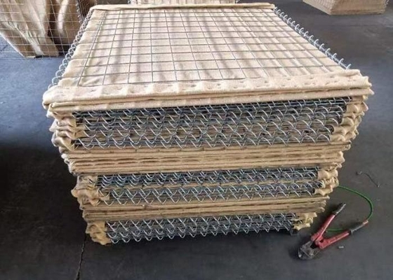 Các hàng rào cát quân sự hạng nặng với sợi lưới có thể tùy chỉnh và bề mặt galvanized ngâm nóng