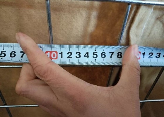 Quân đội  rào cản với 4.0mm 5.0mm Wire Mesh Hot ngâm mạ kết thúc chi phí kinh tế