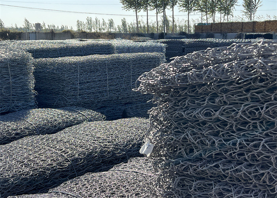 1m-2m chiều rộng hộp Gabion galvanized 80x100mm kích thước lưới
