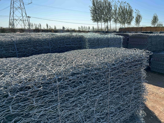 Vải dệt kinh tế Galfan Stone Cages 2,2mm đường kính dây