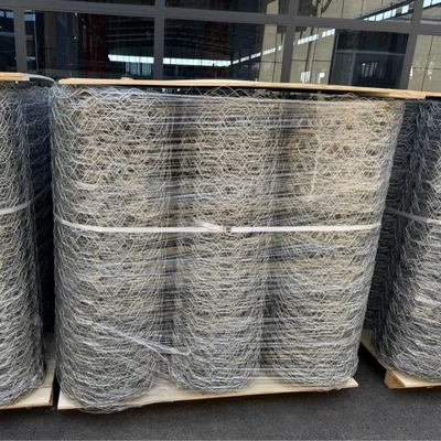 Galvanized Gabion Wire Mesh Rolls 80x100 Size lỗ 2.70mm đường kính dây