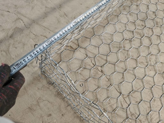 Thùng lưới kim loại Gabion Box galvanized, lưới sáu góc để kiểm soát xói mòn