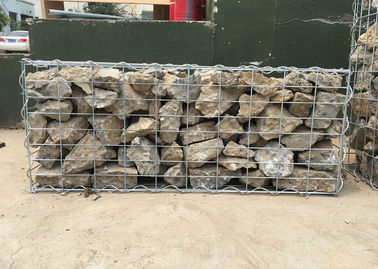 Galfan tráng Gabion dây lưới Tấm nội thất Gabion Thiết kế màu bạc