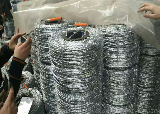 Quân đội 50kg Concertina Razor Dây thép gai 20g tráng kẽm